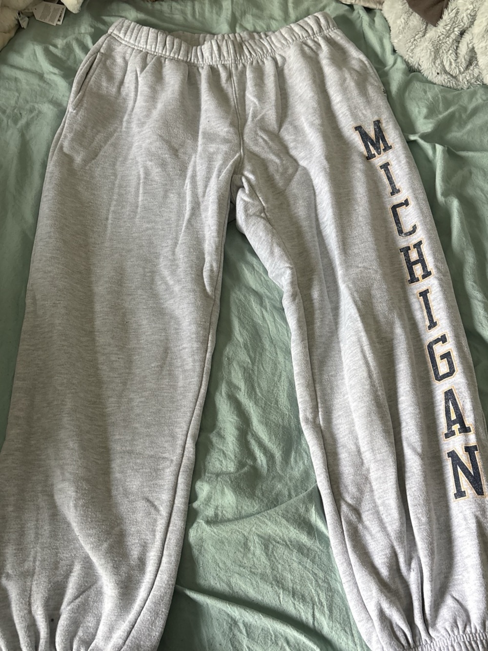 47 Brand Light Gray Sweatpants with Logo Waist Tag